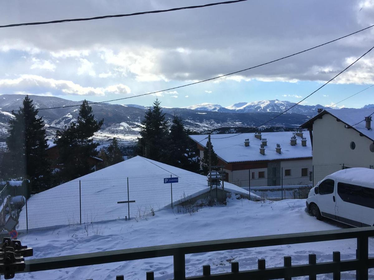 Cosycerdan, Bel Appartement Vue Montagne Et Balcon Font-Romeu-Odeillo-Via Eksteriør billede